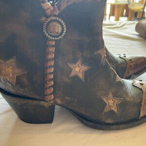 Old Gringo Yippee Ki Yay Collection Distressed  Ankle Boot